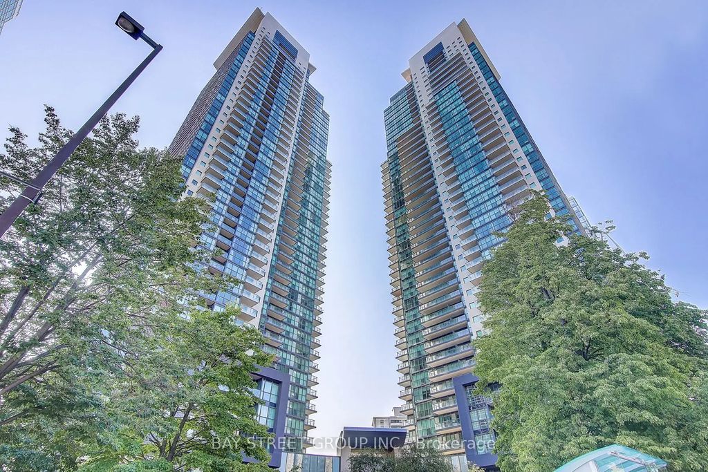 5162 Yonge Street Lph303, Toronto C07