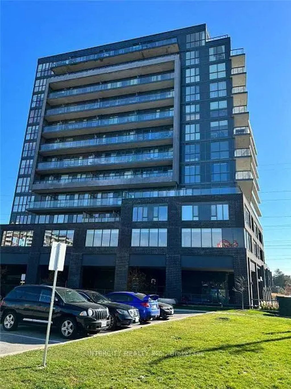 3237 Bayview Avenue 812, Toronto C15