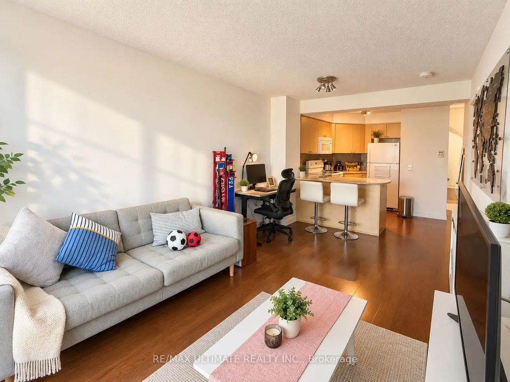 763 Bay Street 2901, Toronto C01
