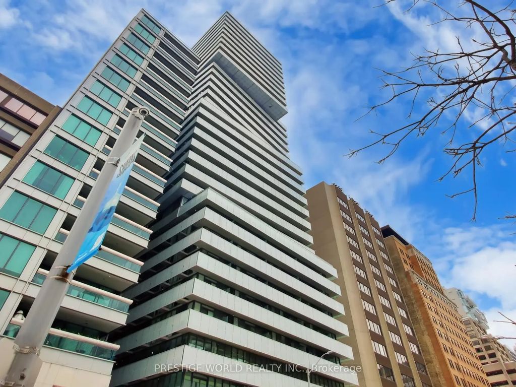 200 Bloor Street West Street W 1401, Toronto C02