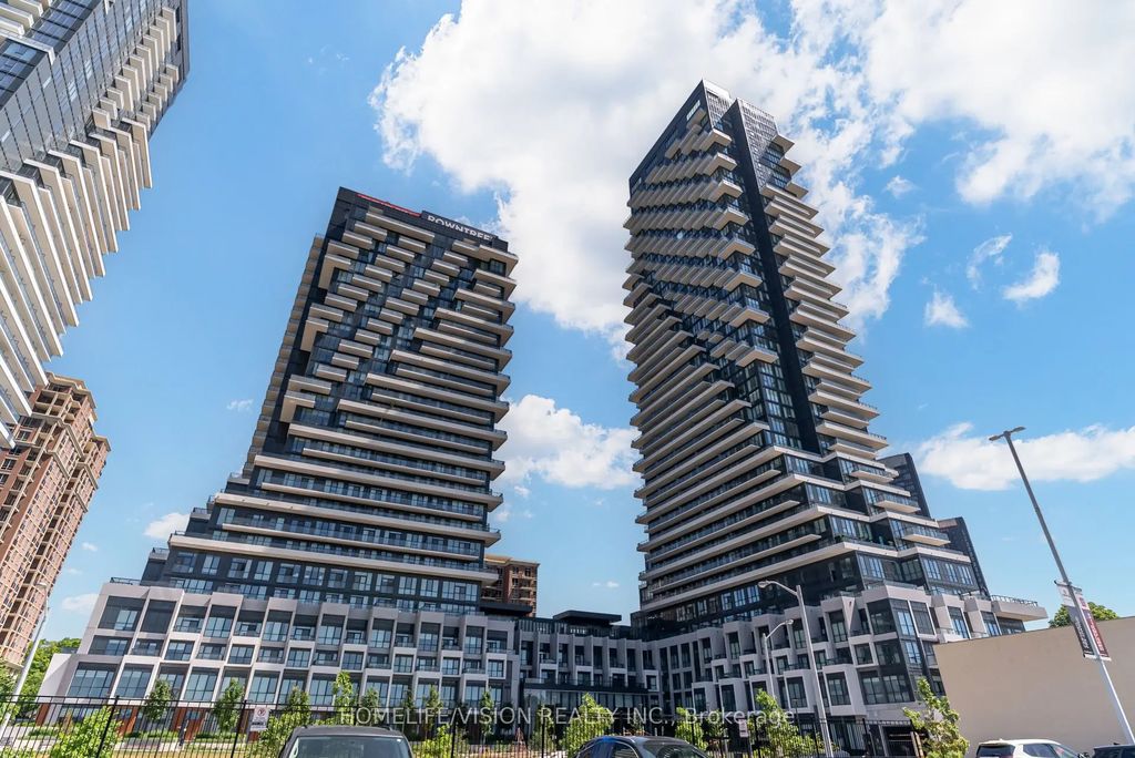 30 Inn On The Park Drive 1810, Toronto C13