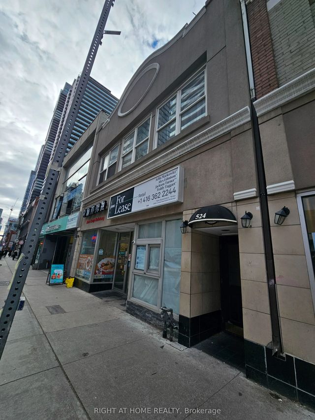 524 Yonge Street 300, Toronto C08