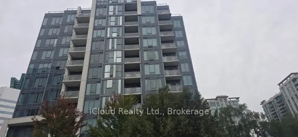 28 Avondale Avenue 806, Toronto C14