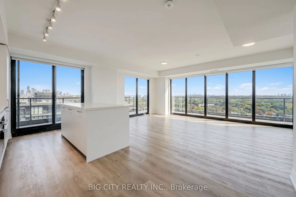36 Brentcliffe Road 1305, Toronto C11