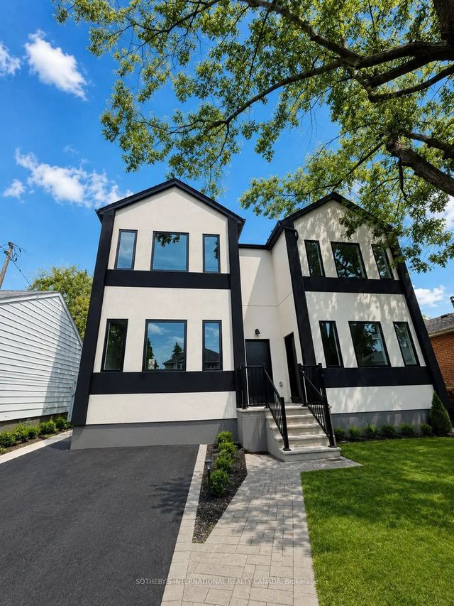 207 Connaught Avenue 1, Toronto C07