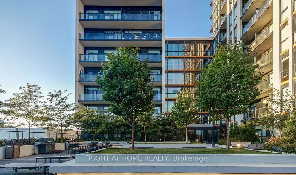 1603 Eglinton Avenue W 1308, Toronto C03