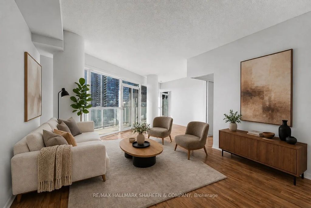352 Front Street W 1815, Toronto C01
