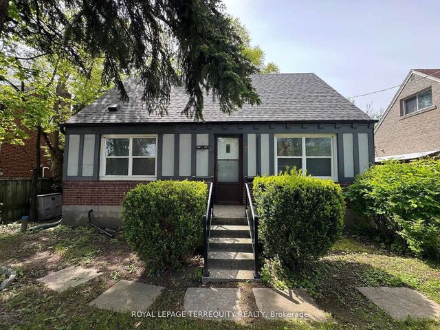 191 Finch Avenue W, Toronto C07