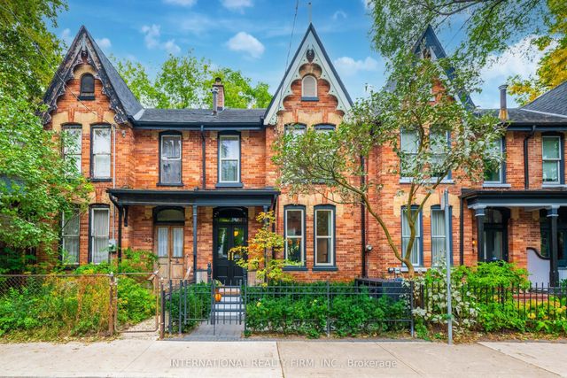 53 Spruce Street, Toronto C08