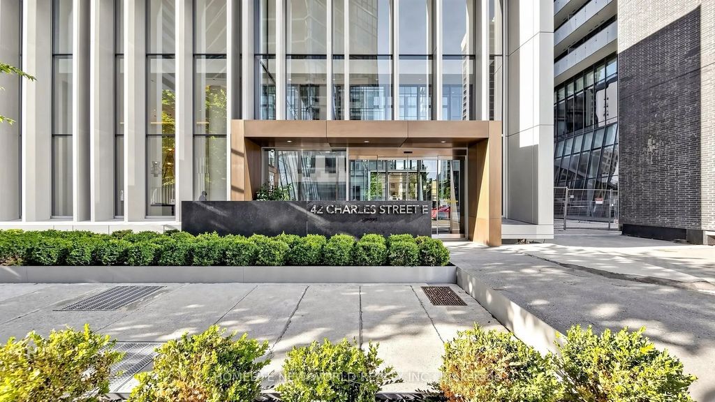42 Charles Street E 2302, Toronto C08