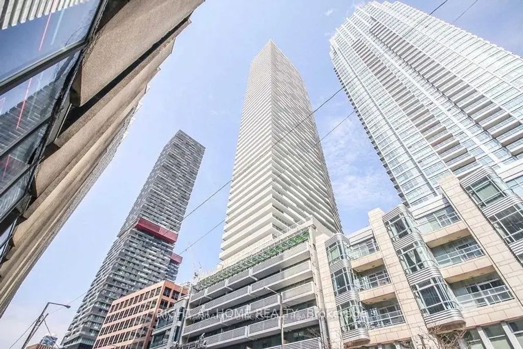 2221 Yonge Street 1205, Toronto C10