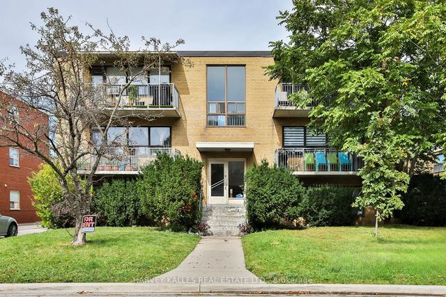 28 Fraserwood Avenue 2, Toronto C04