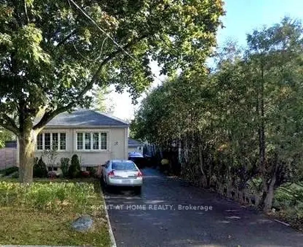 15 Lynnhaven Road Main Floor, Toronto C04