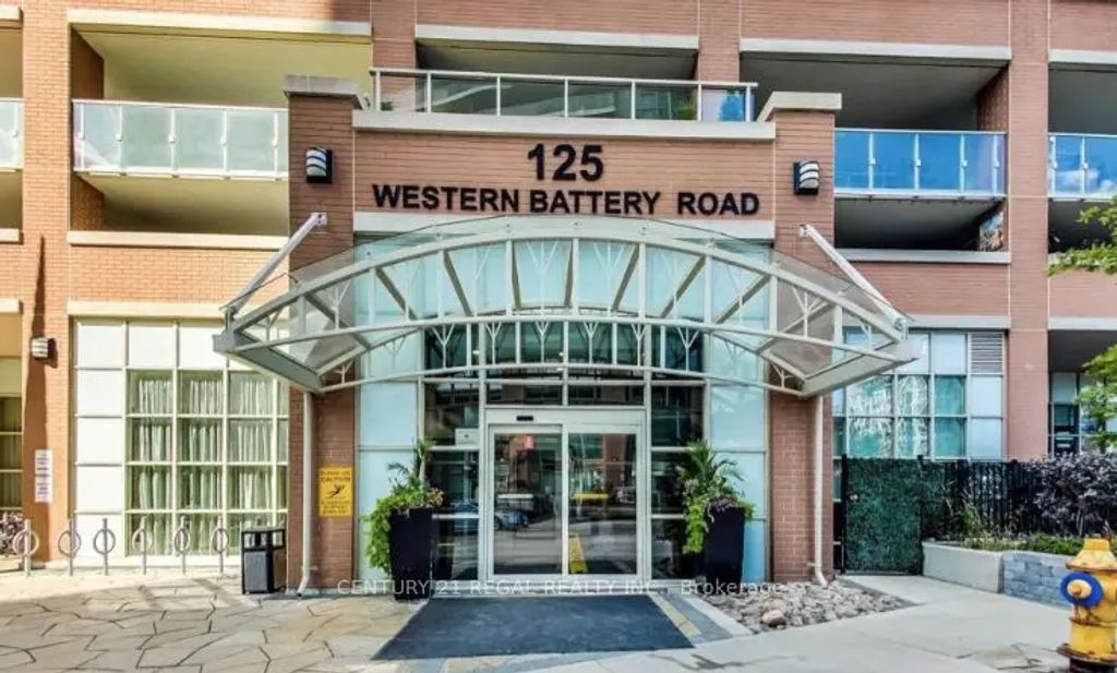 125 Western Battery Road 2009, Toronto C01