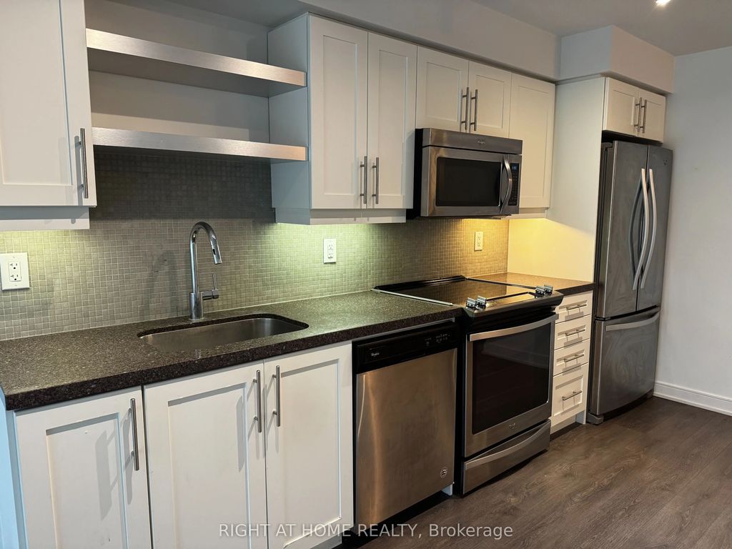 525 Adelaide Street W 723, Toronto C01