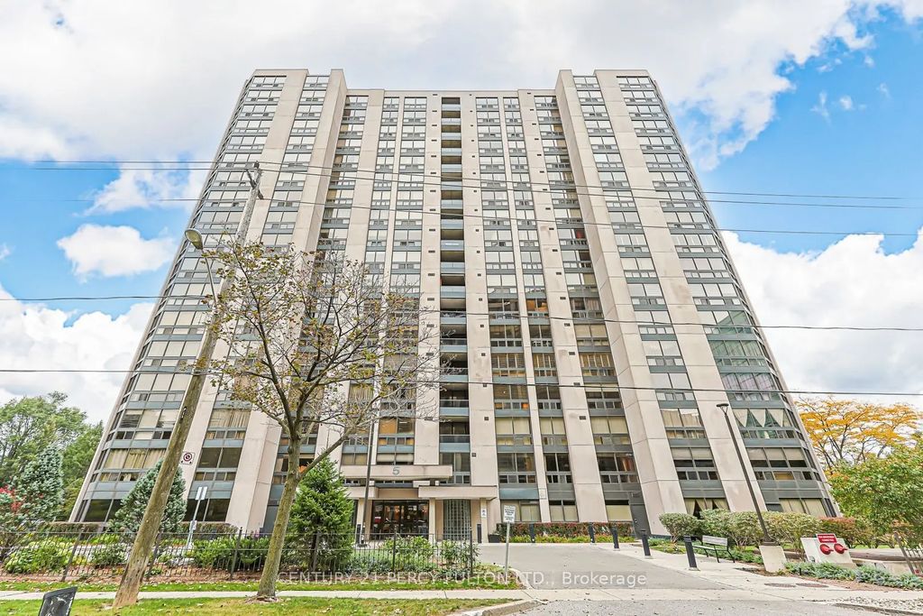 5 Kenneth Avenue 907, Toronto C14
