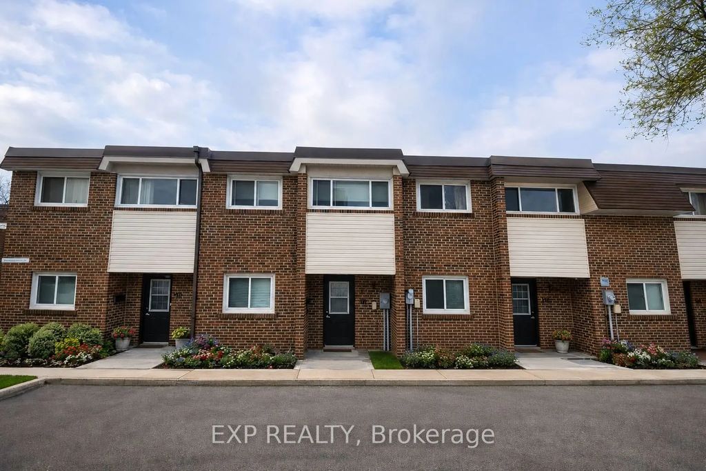 55 Godstone Road 111, Toronto C15