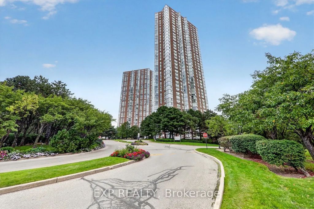 7 Concorde Place 2204, Toronto C13
