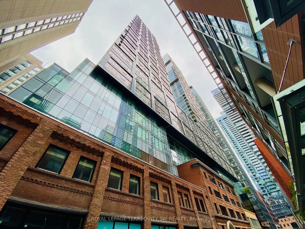 15 Mercer Street 3306, Toronto C01