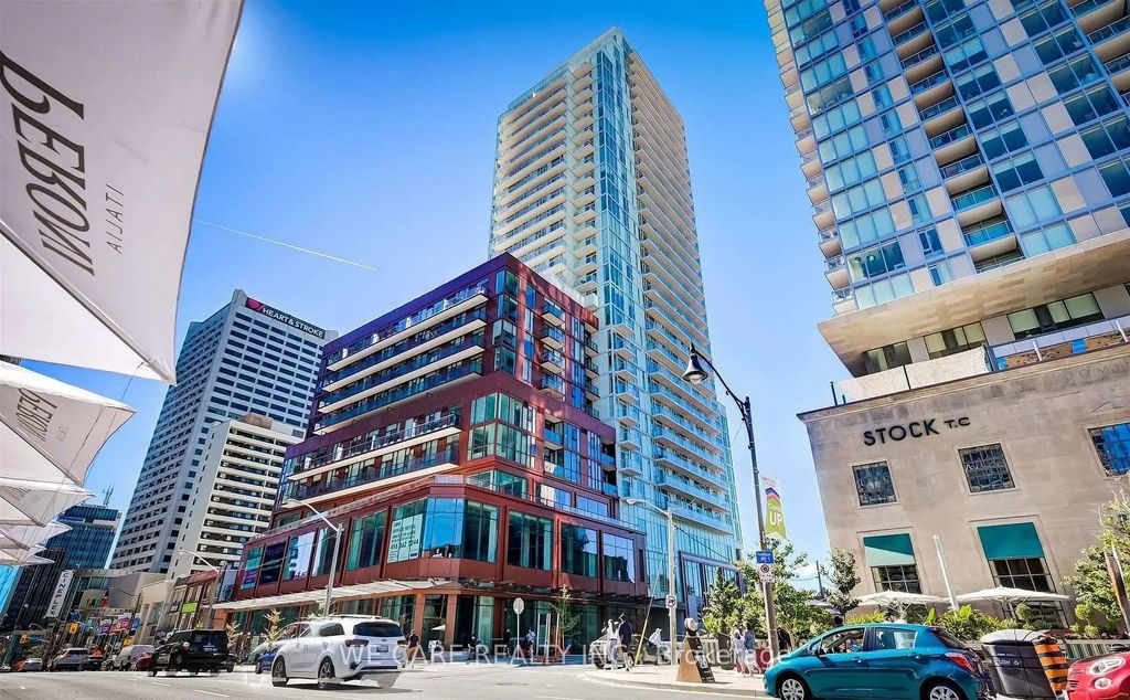 33 Helendale Avenue 2208, Toronto C03