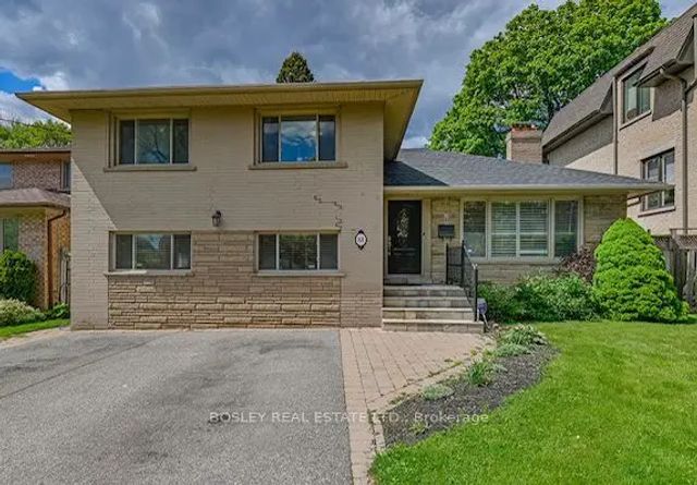 88 Carmichael Avenue, Toronto C04