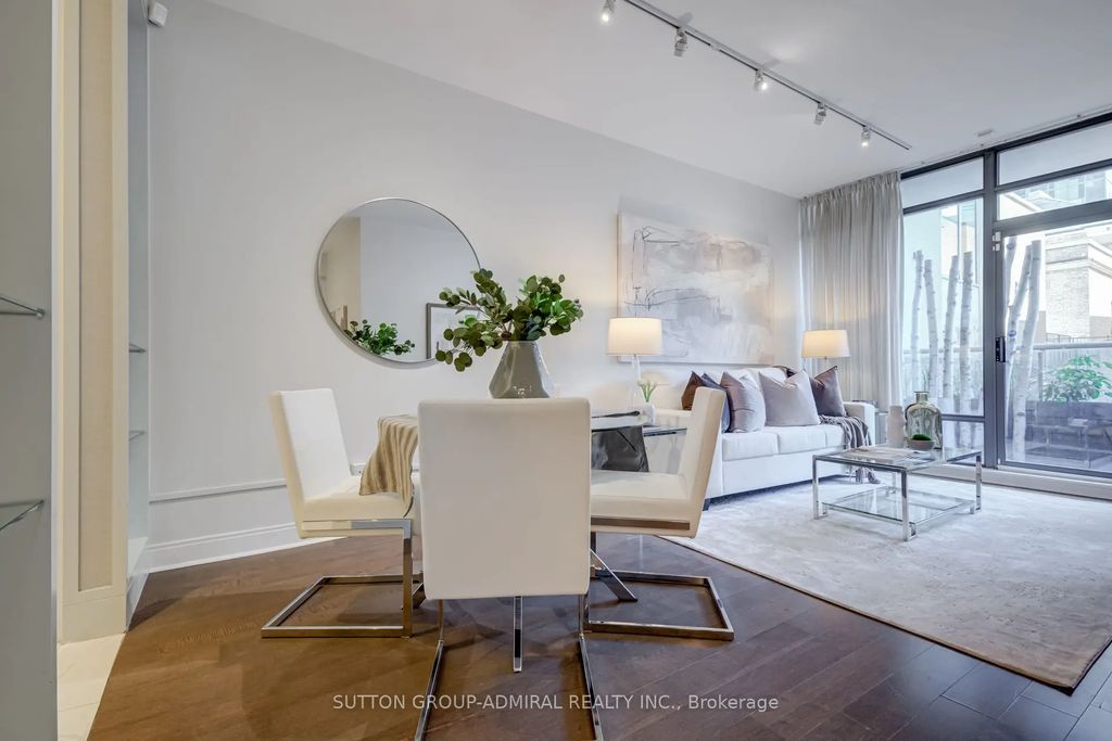 21 Scollard Street 104, Toronto C02