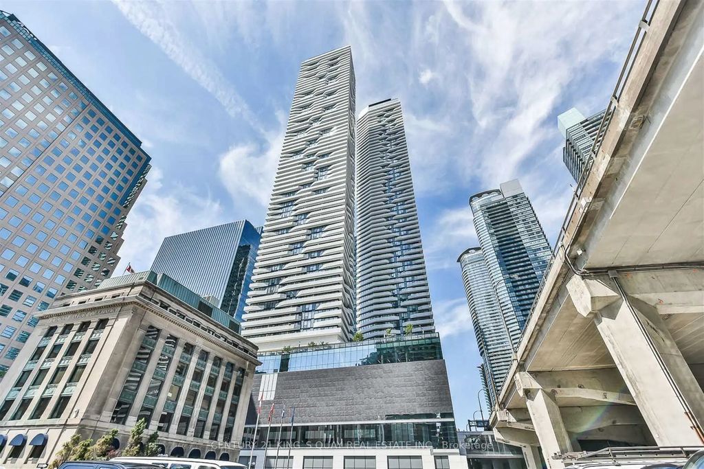 88 Harbour Street 6802, Toronto C01