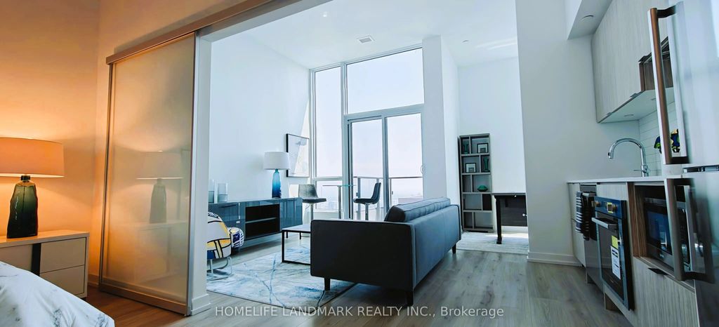 395 Bloor Street W 5501, Toronto C08