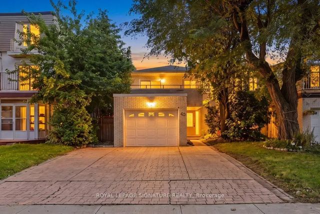 45 Chipwood Crescent, Toronto C15