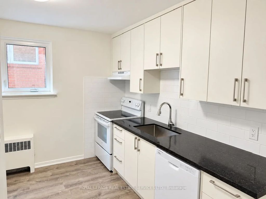 284 Glenforest Road, Toronto C04