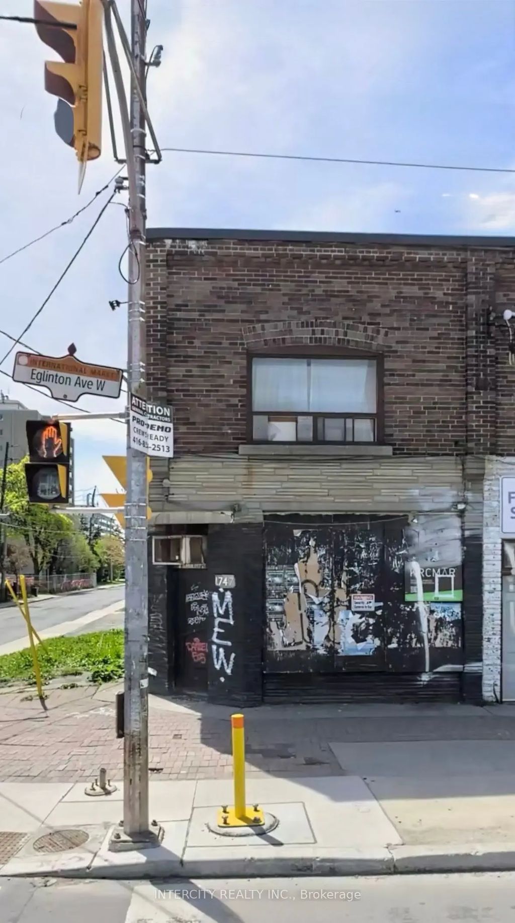 1747 Eglinton Avenue, Toronto C03