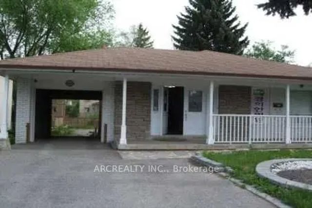99 Finch Avenue E, Toronto C14