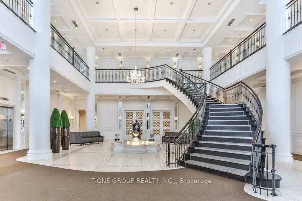 15 Greenview Avenue 2713, Toronto C07