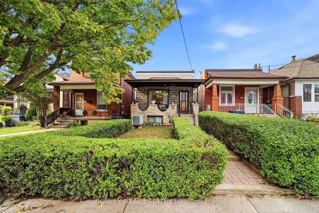 44 Conway Avenue, Toronto C03