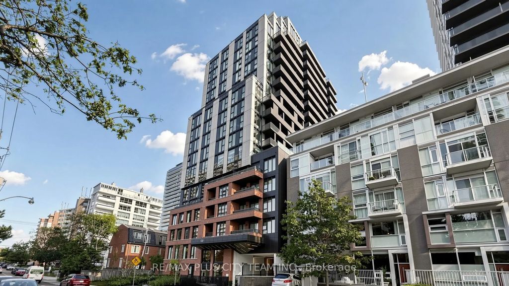 109 Erskine Avenue 1801, Toronto C10