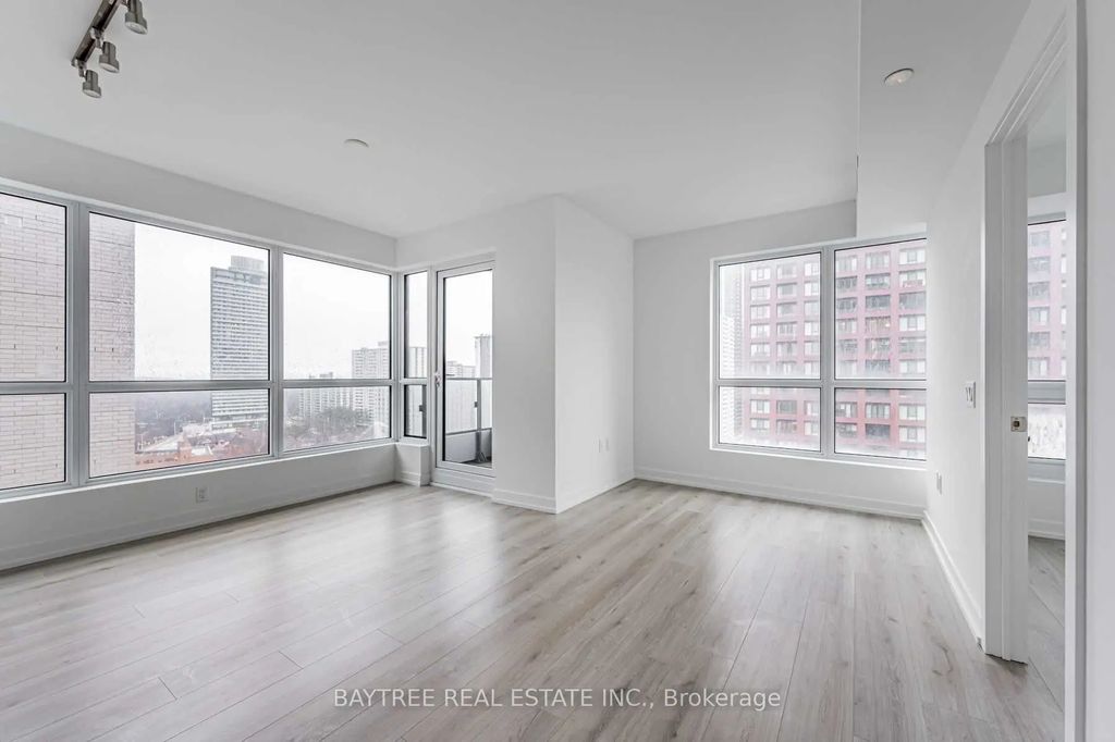 395 Bloor Street E 1611, Toronto C08