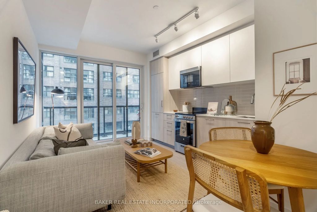 65 Mutual Street 412, Toronto C08