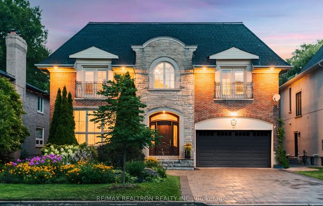 100 Owen Boulevard, Toronto C12