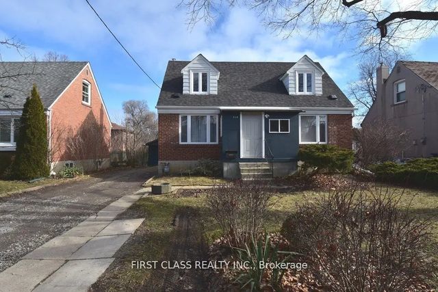 319 Senlac Road Front, Toronto C07