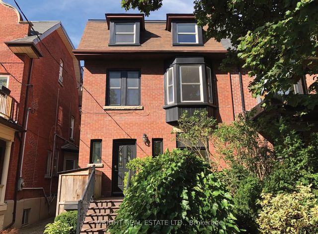 112 Albany Avenue, Toronto C02