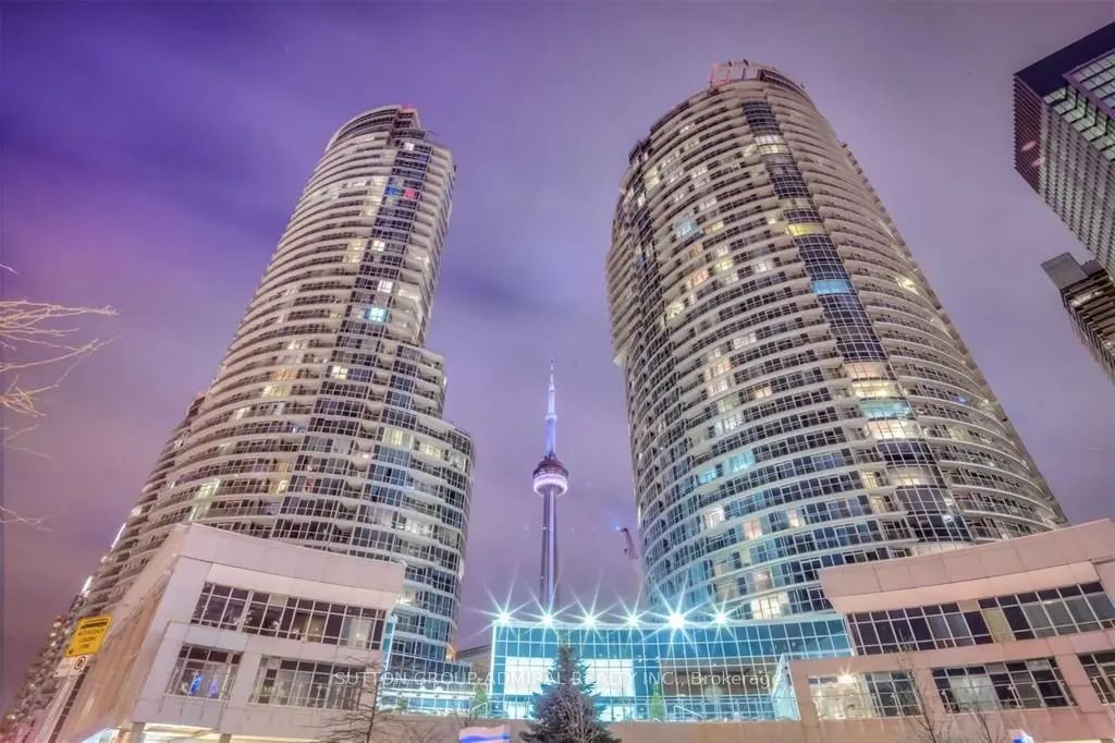 208 Queens Quay W 1207, Toronto C01