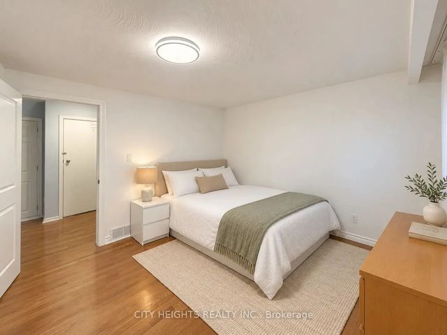1 Lucifer Drive #2, Toronto C15