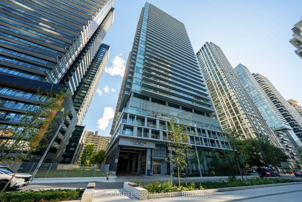 99 Broadway Avenue 2103, Toronto C10