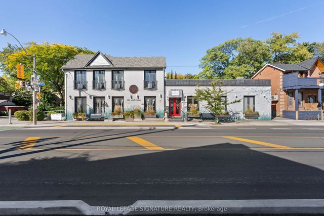 154 Harbord Street, Toronto C02