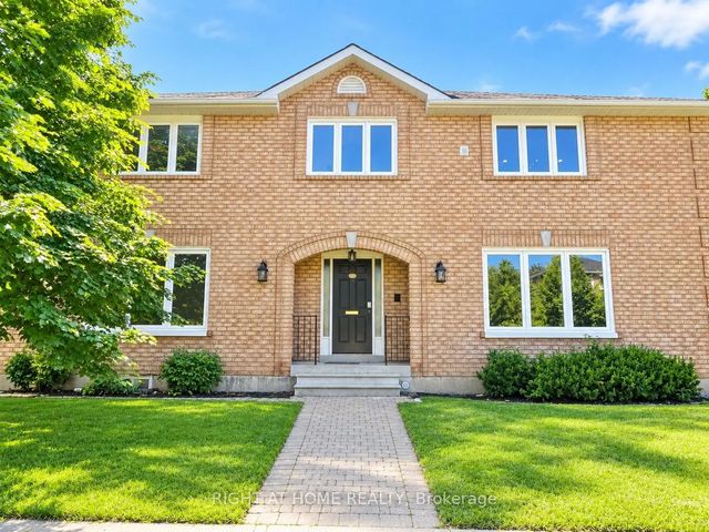144 Almore Avenue Main, Toronto C06