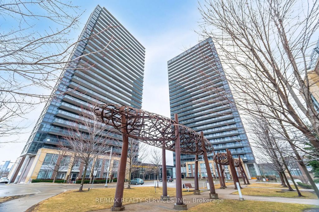 29 Singer Court 1910, Toronto C15