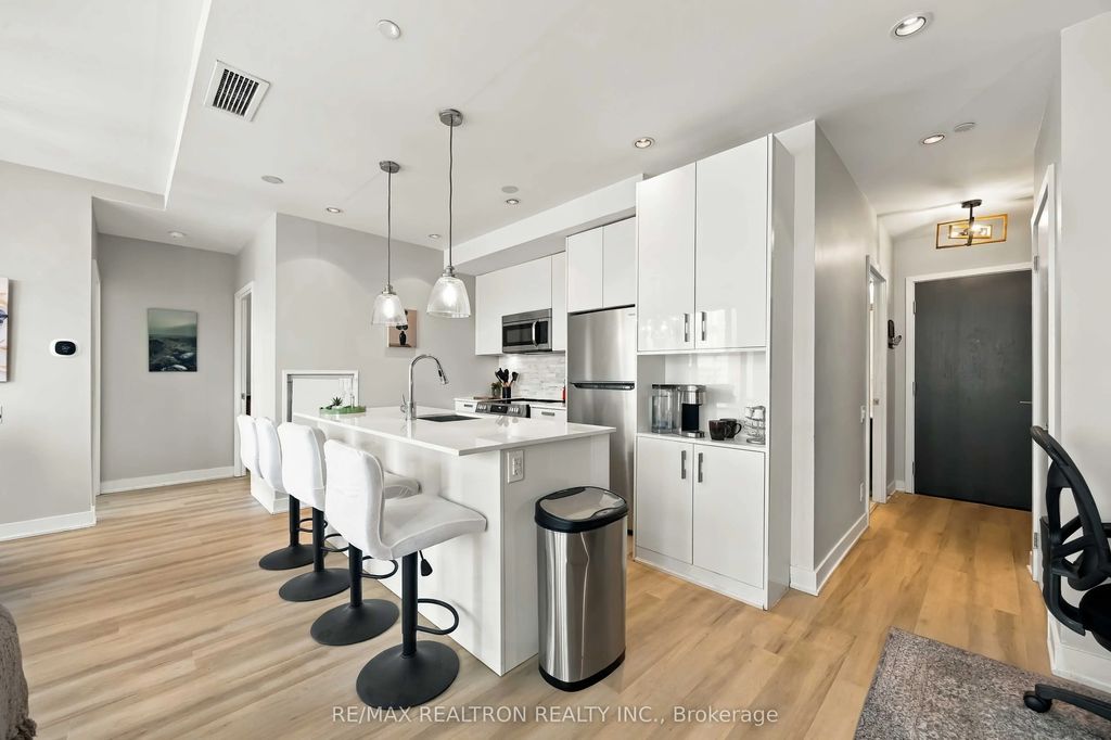1815 Yonge Street 507, Toronto C10