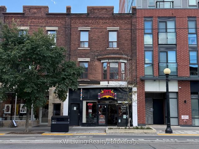 543 College Street 2/f, Toronto C01