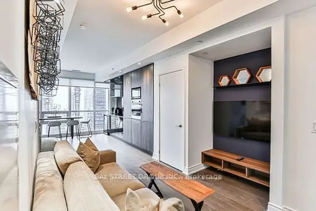 70 Temperance Street 3103, Toronto C01