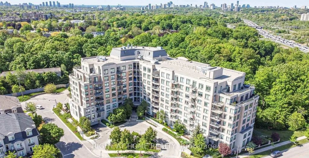 16 Dallimore Circle Ph2, Toronto C13
